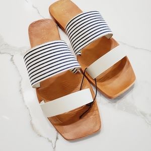 Comfy striped slides sandals